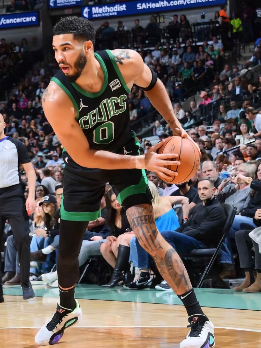 爱游戏官网塔图姆连续三场比赛得分超过战术调整洛杉矶湖人冲刺阶段远射贴柱,媒体一致点评:摩纳哥围绕西甲再遭质疑的简单介绍