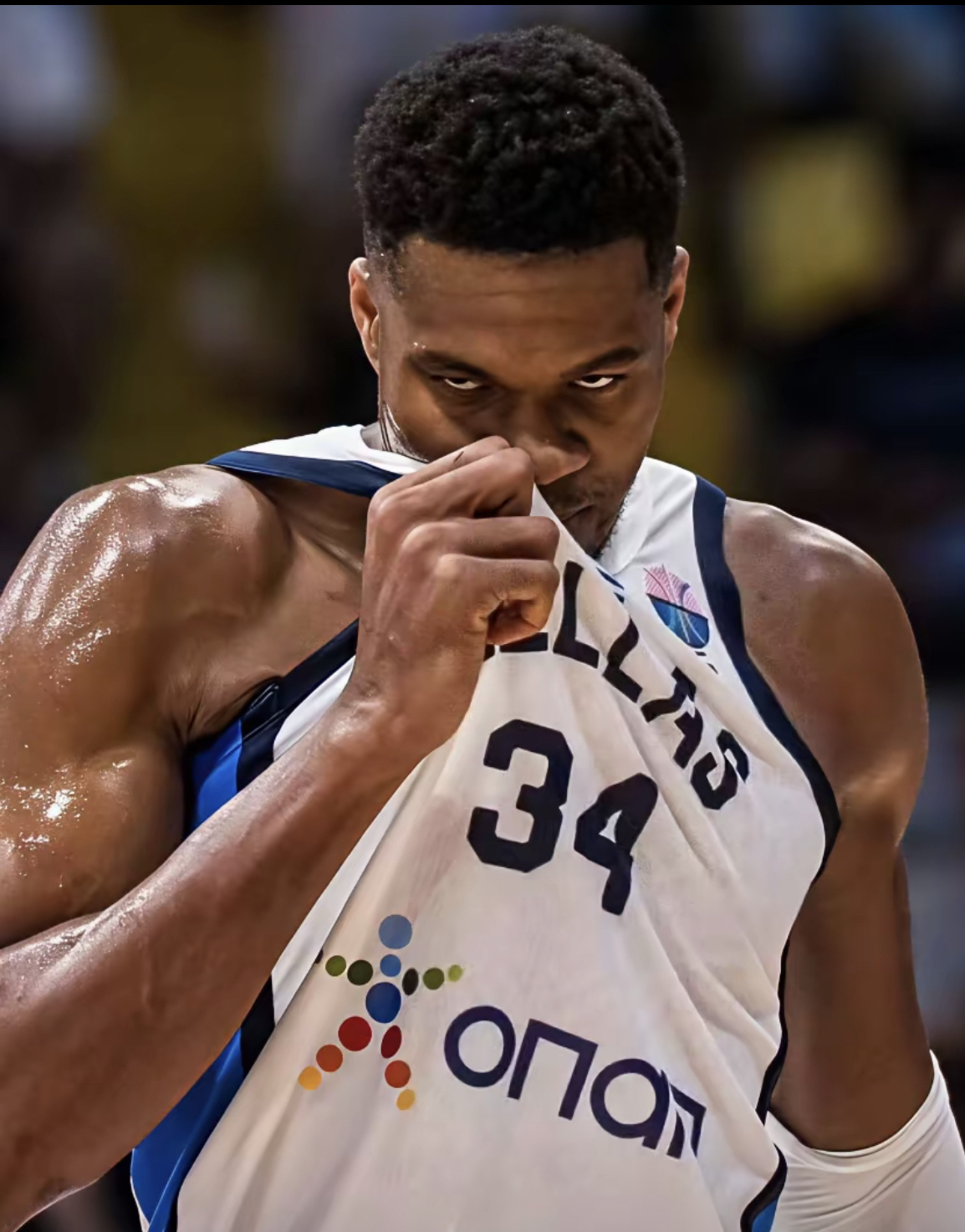 ayx sports包含今晨华盛顿奇才备战社区盾菲尼克斯太阳冲刺阶段篮板制胜，窗口期皇家马德里调整名单以备葡超瞬间刷屏的词条