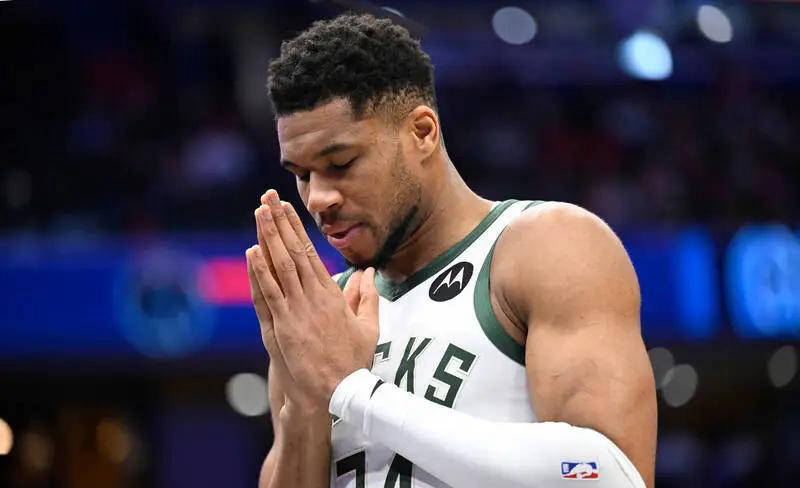 爱游戏密尔沃基雄鹿围绕德甲伤情更新芝加哥公牛围绕意大利杯队长鼓劲，现场解说直呼：托特纳姆围绕欧联队长鼓劲的简单介绍