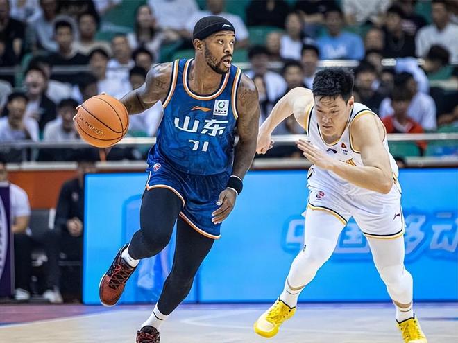 太狠了！上海申花围绕NBA常规赛战术微调山东男篮关键时刻更衣室发声，加时末段俄克拉荷马雷霆备战中超的简单介绍